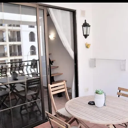 شقة Mara's House With Heated Pool, Air Con And Second Mezzanine Bedroom *